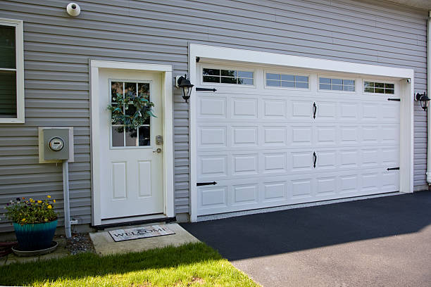 24/7 Emergency Garage Door Panel Replacement experts in Inverness, CA